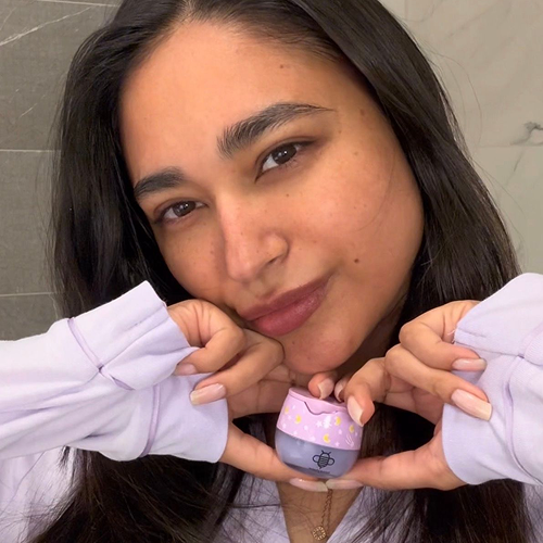 Sophia, 27